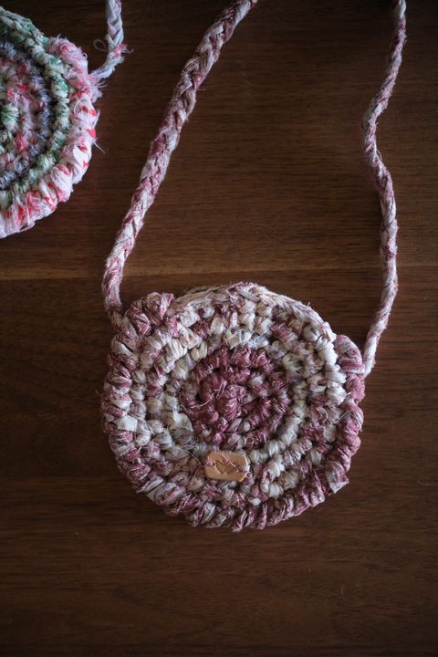 E75F4E19-4A4D-4214-A990-610859132707