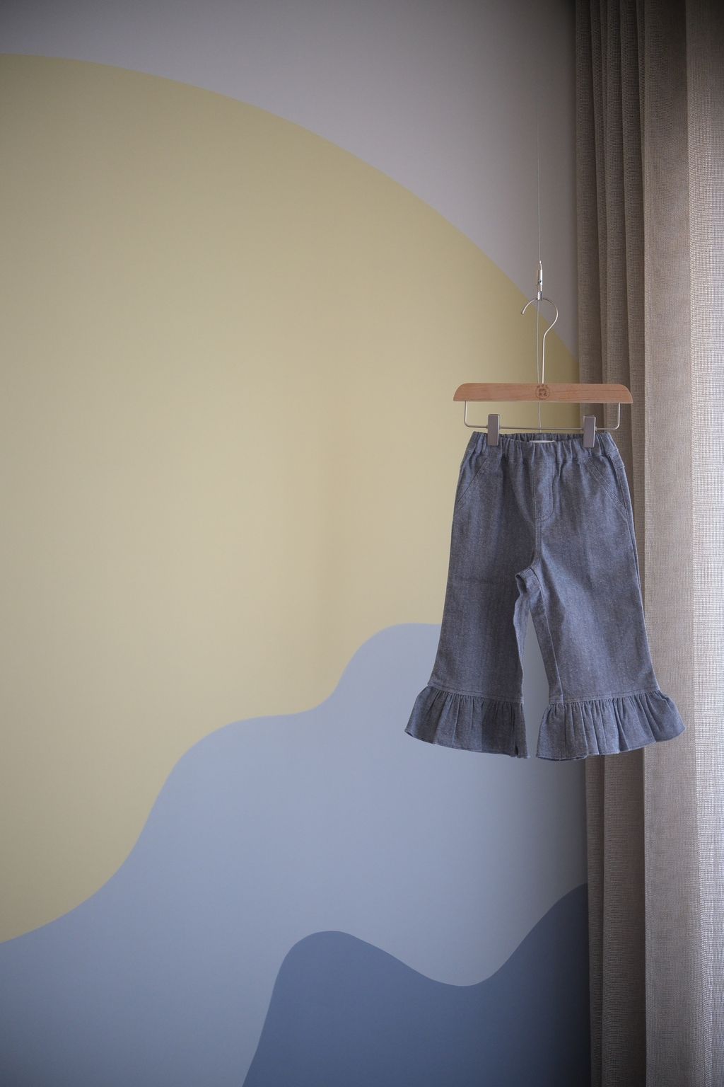 E88E8D5C-C442-42E8-9202-7F1BF8E9A9F4