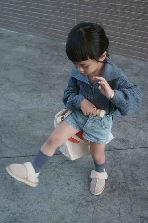 A65CFC1A-5AEF-46BF-81B9-10588BF98F33