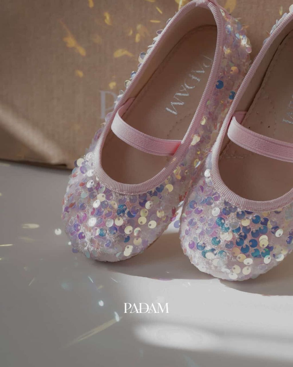 B4C8C1A8-8A22-417E-9E06-F3171BF29182