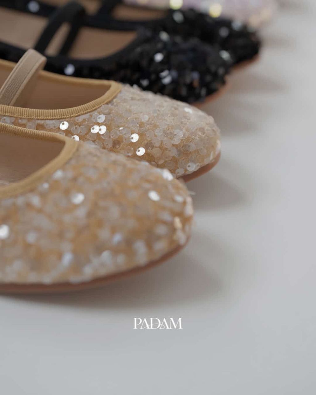 DAD30E70-0AA5-40D9-AB33-F5327E87E720