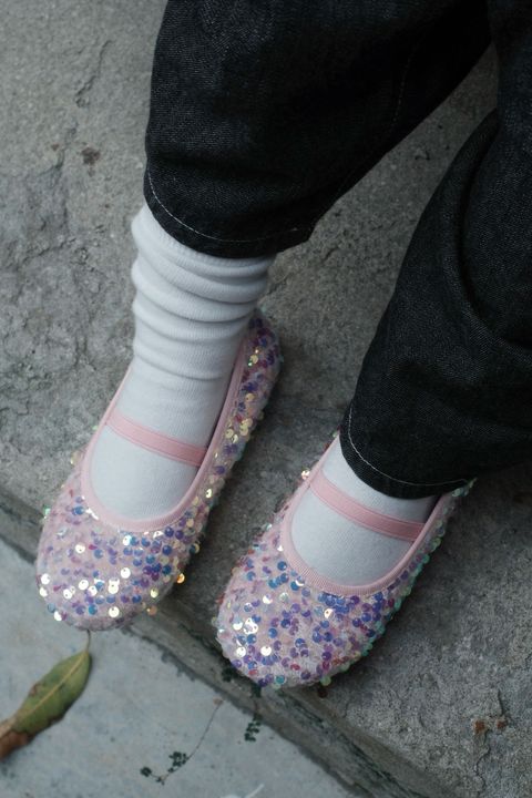 9DAF3533-6054-4947-BA26-F868F5DC9A8A