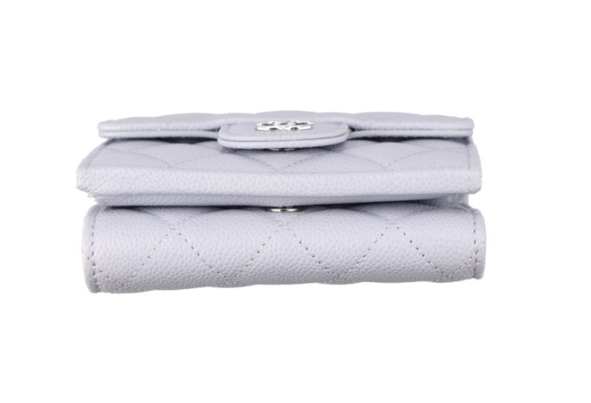 (加購品)CHANEL 香奈兒 荔枝紋 小牛皮 口蓋三折短夾 AP02304
