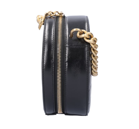 CHANEL 香奈兒 黑色皮革圓餅包 金扣 A919463