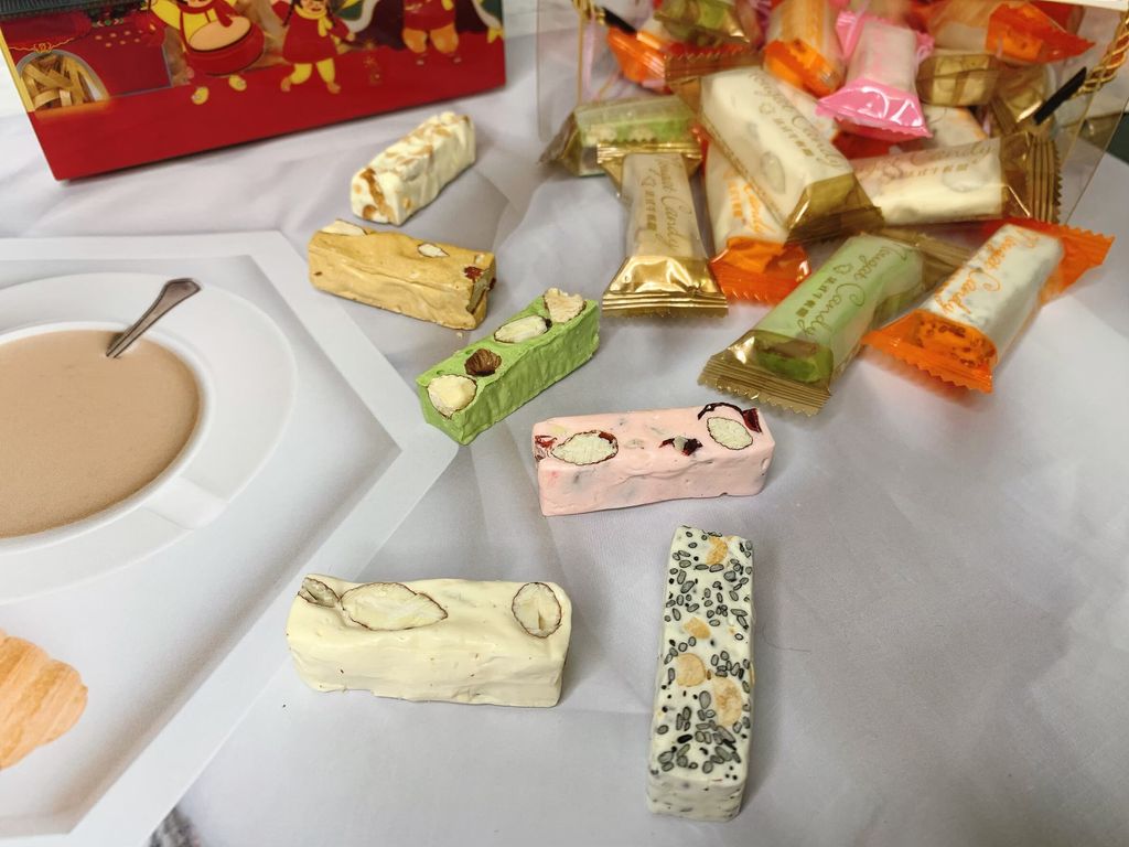 LINE_ALBUM_過年禮盒_241216_1