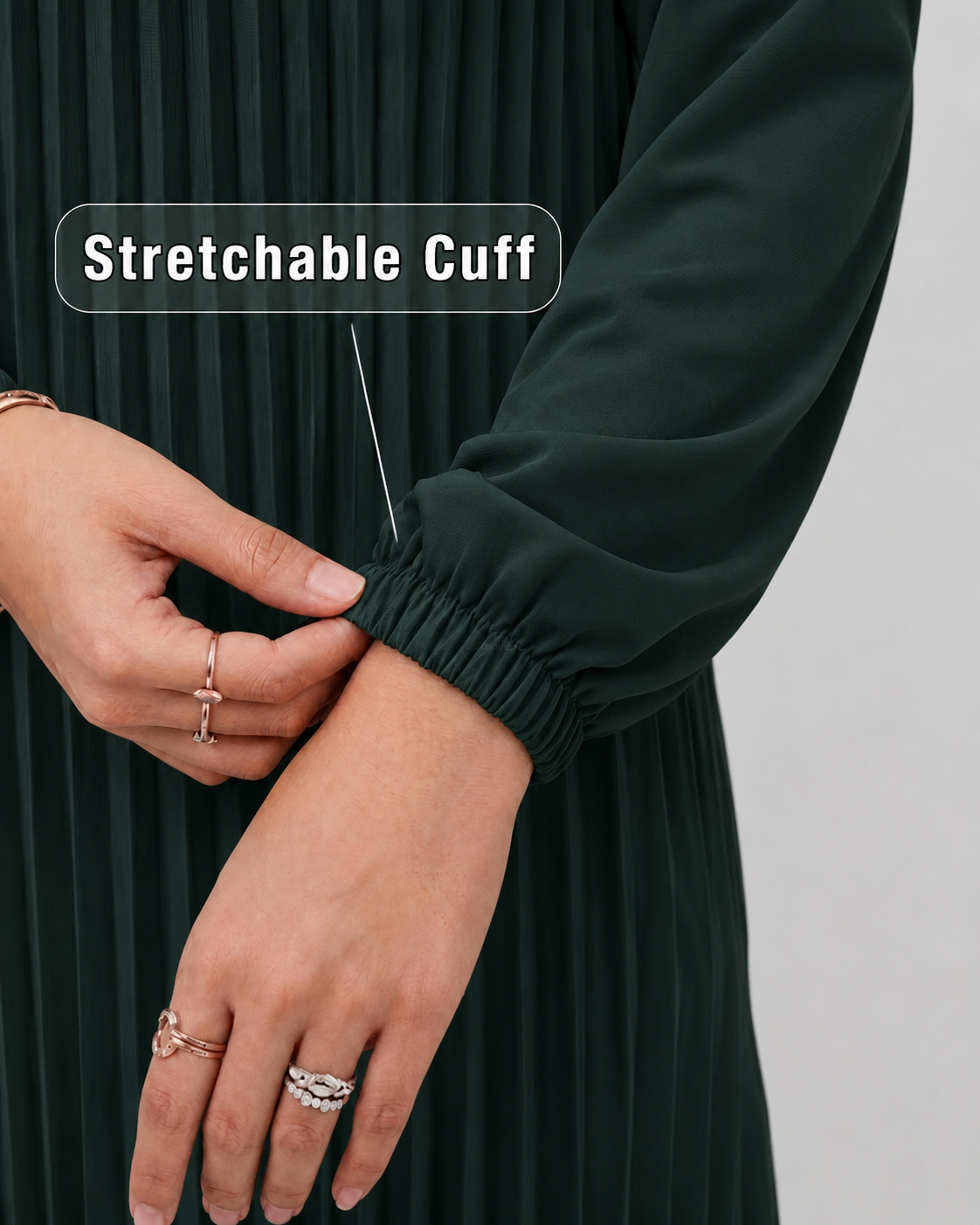 emerald closeup cuff