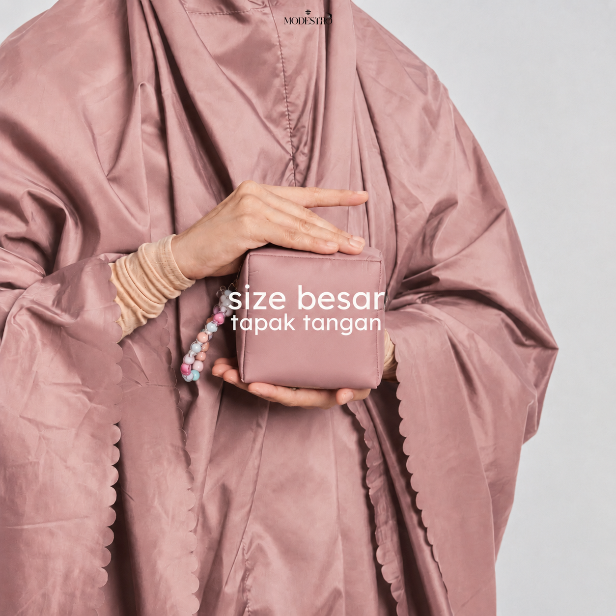 hand size dusty pink square (1)