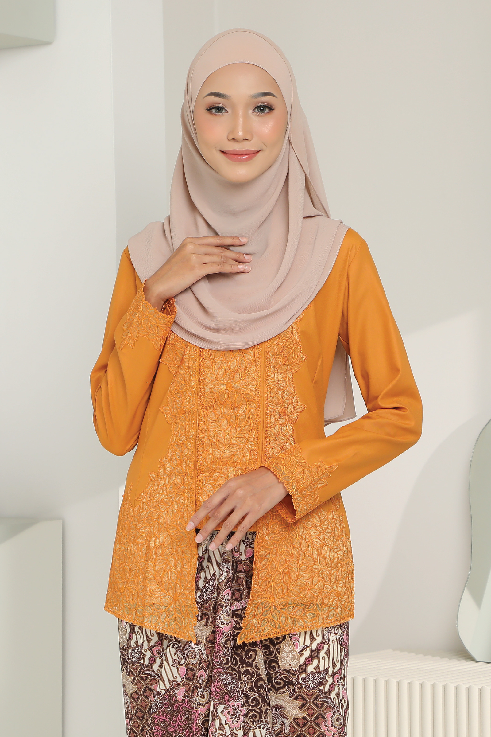 Nita Meera Mustard-04