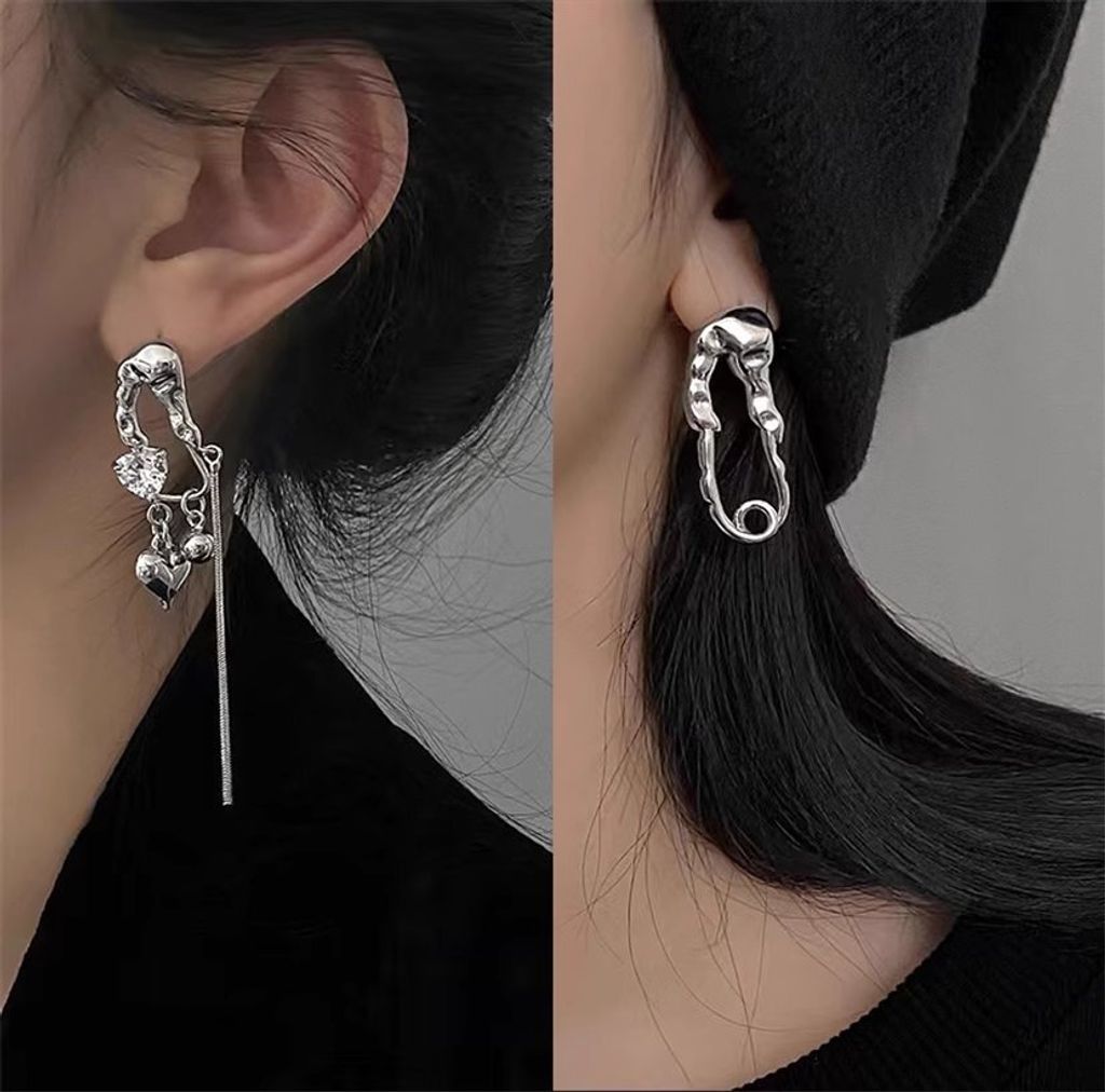 SILVER HEART EARRINGS - 490$-4