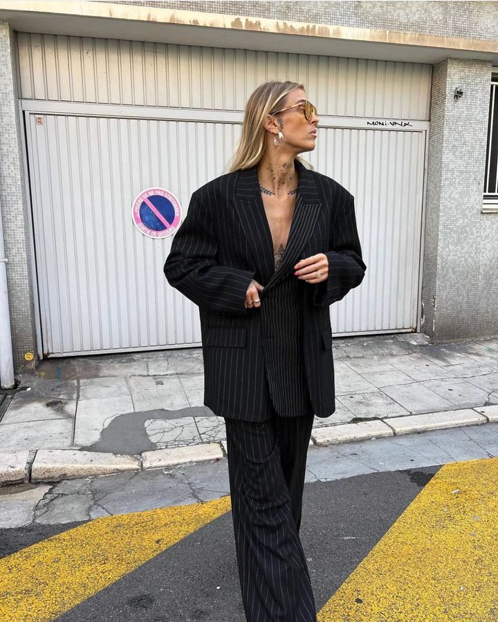 CHEEKY GIRL STRIPES OVERSIZED BLAZER -345