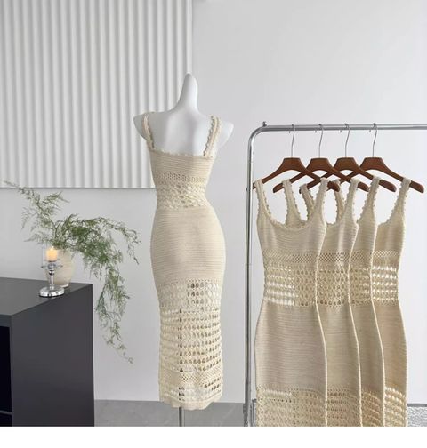 KNITTED CUT OUT WAIST MIDI DRESS-2