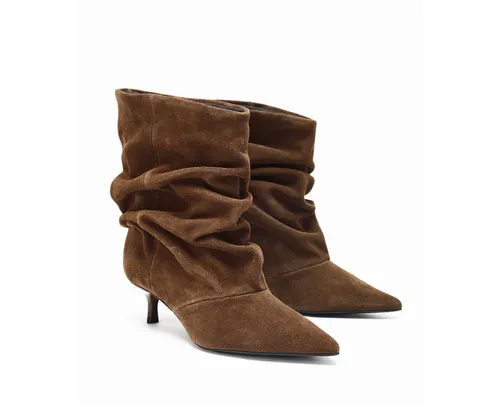 Screenshot 2025-12-03 at 8.29.23 PM