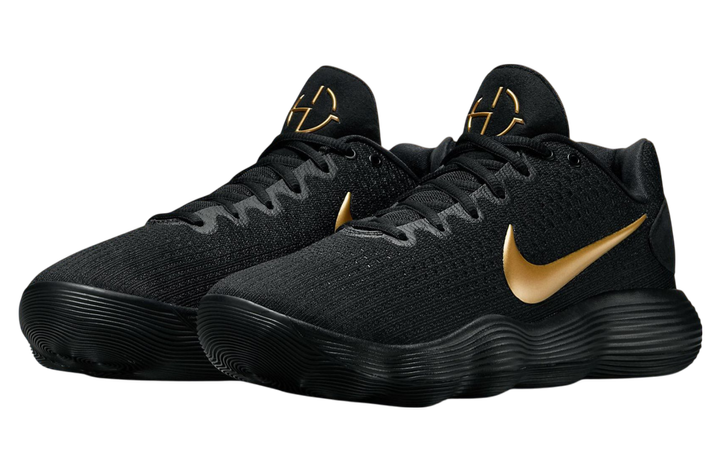 ipad_nike-hyperdunk-2017-low-black-gold-0