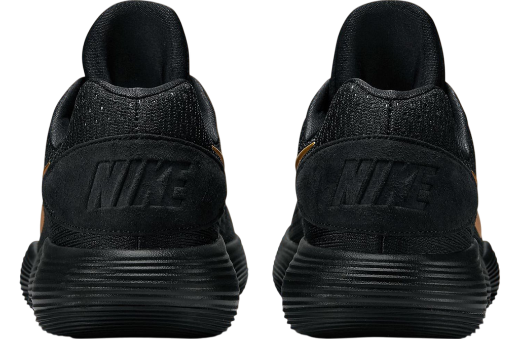 ipad_nike-hyperdunk-2017-low-black-gold-3