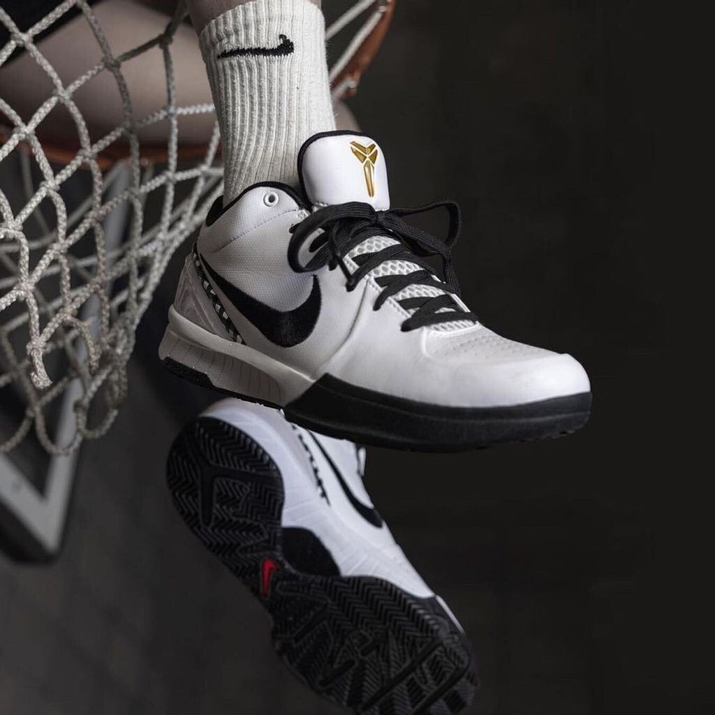 LINE_ALBUM_FJ9363-100_251210_1