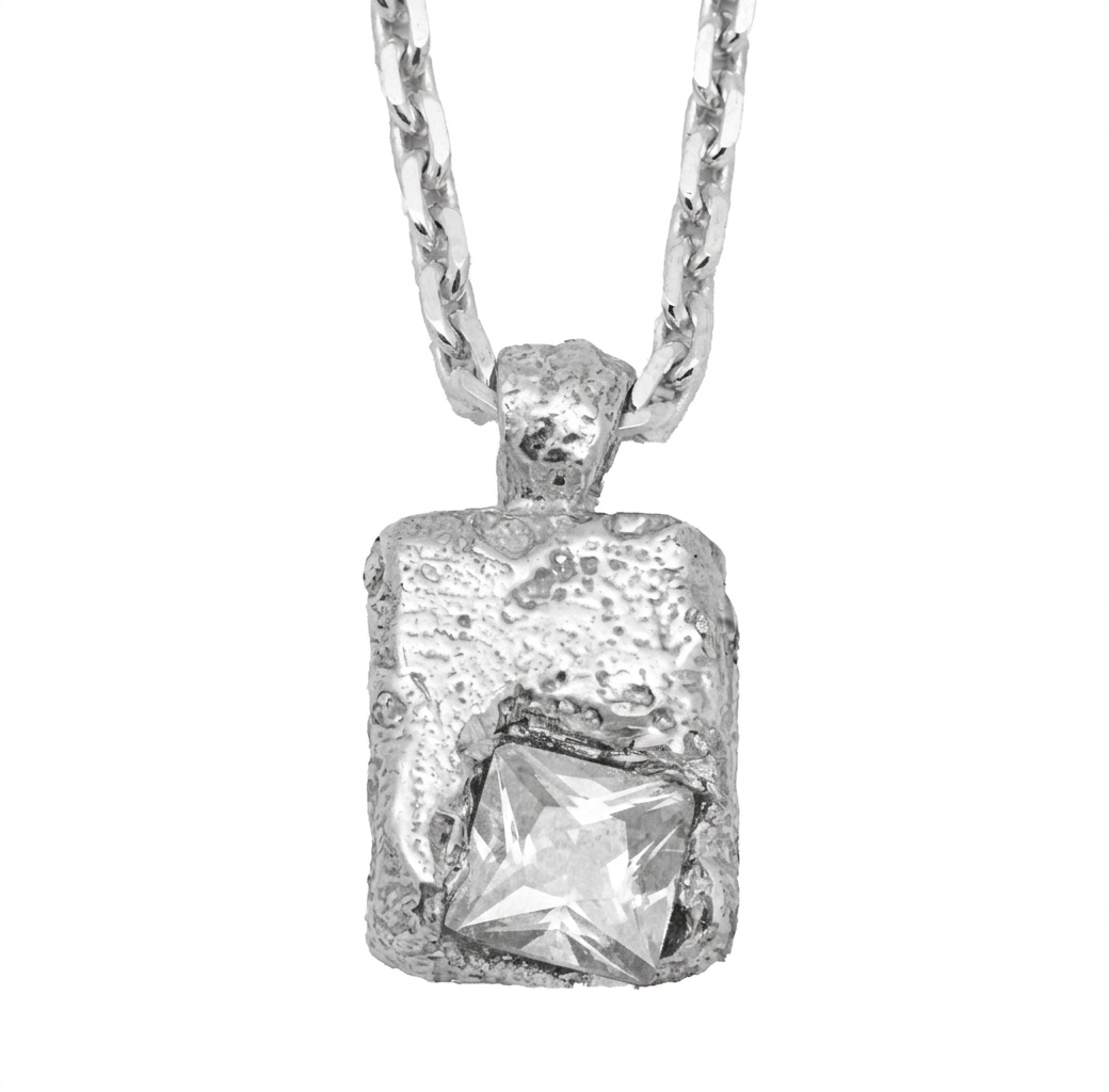 Gonimos Pendant - White