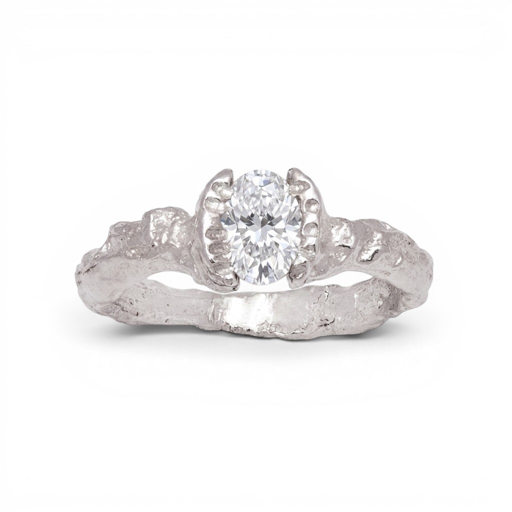 Oval Twist Ring - White