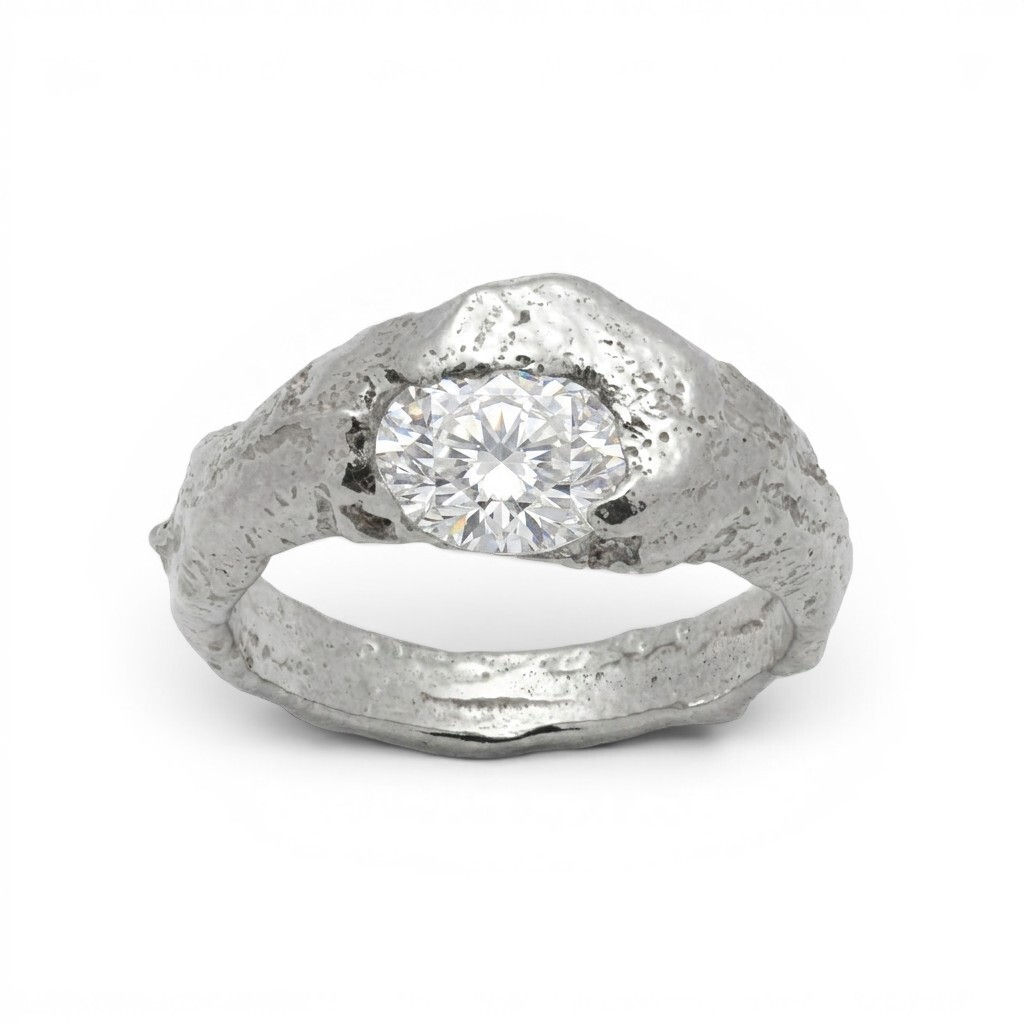 Sporos Ring - White