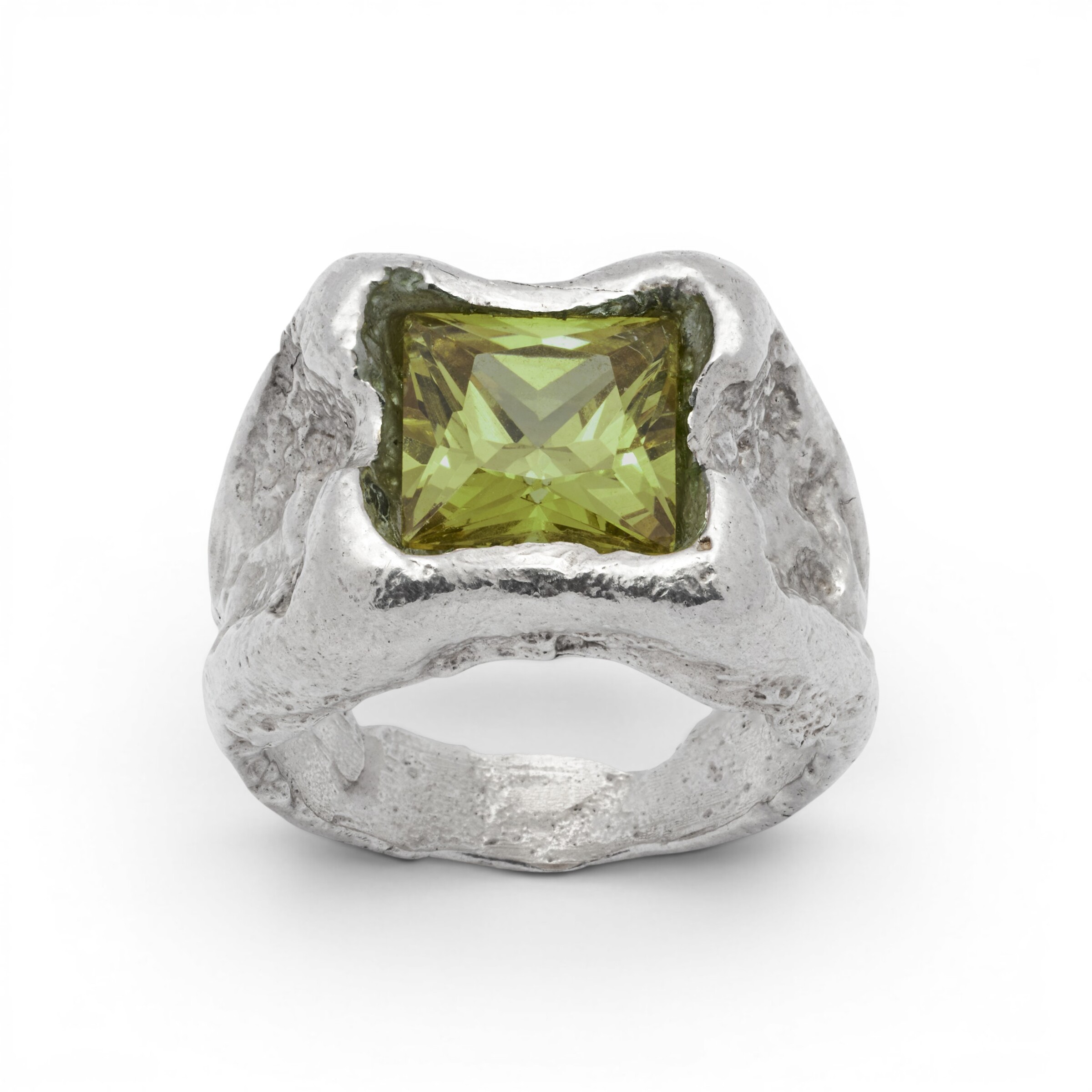 Sporeas Ring - Green (1)
