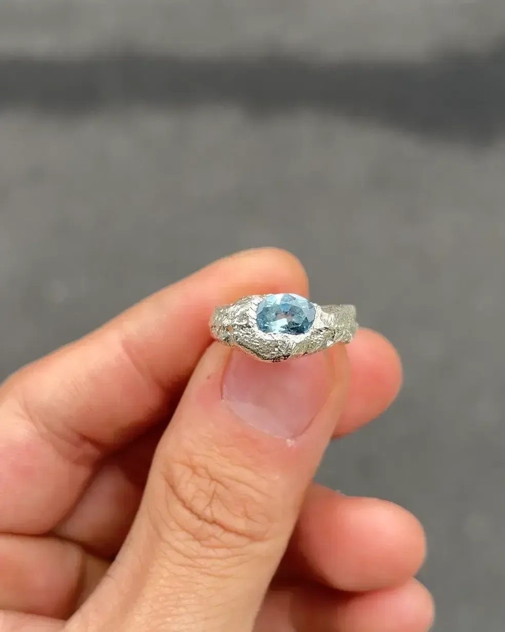 DEED1632-8ADF-4A39-90DF-AF1D7ABB04E8