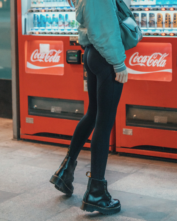 Original Length 9 Hipup Leggings Black VINA&Co. Malaysia