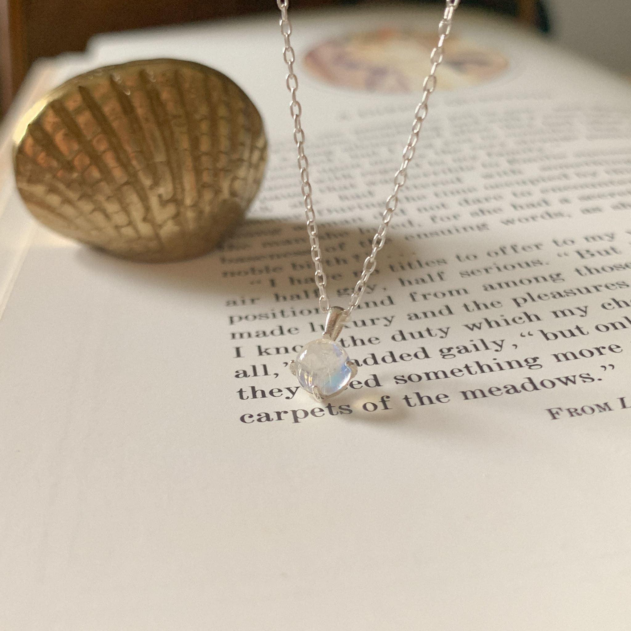 925 silver 圓圓月光石項鍊