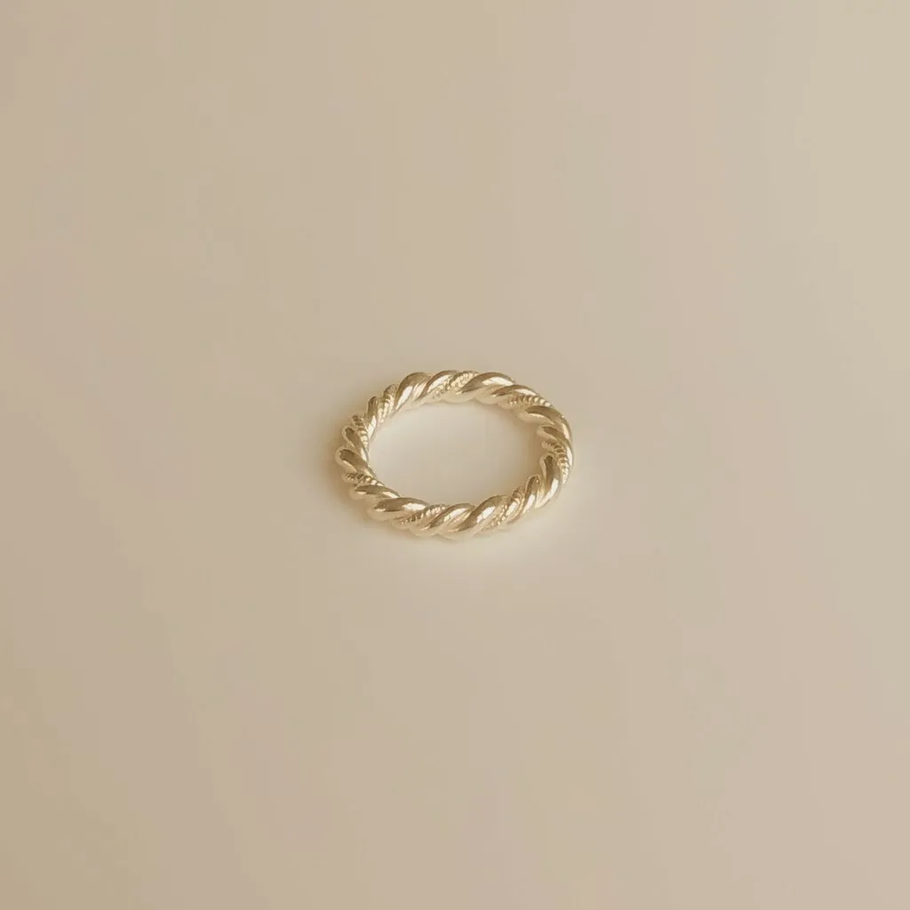 4d21ee83fd9bf5d789fba4c25dcd3e3d