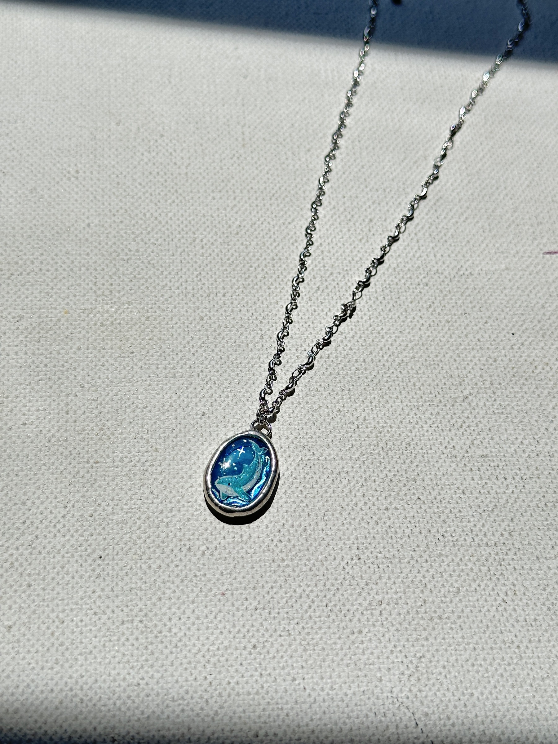 53077BEC-CD65-4979-9371-4F0E5CA61E8D