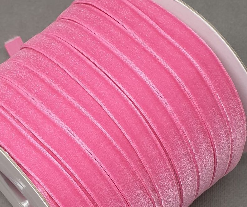 Velvet-Hot-Pink-9mm-min