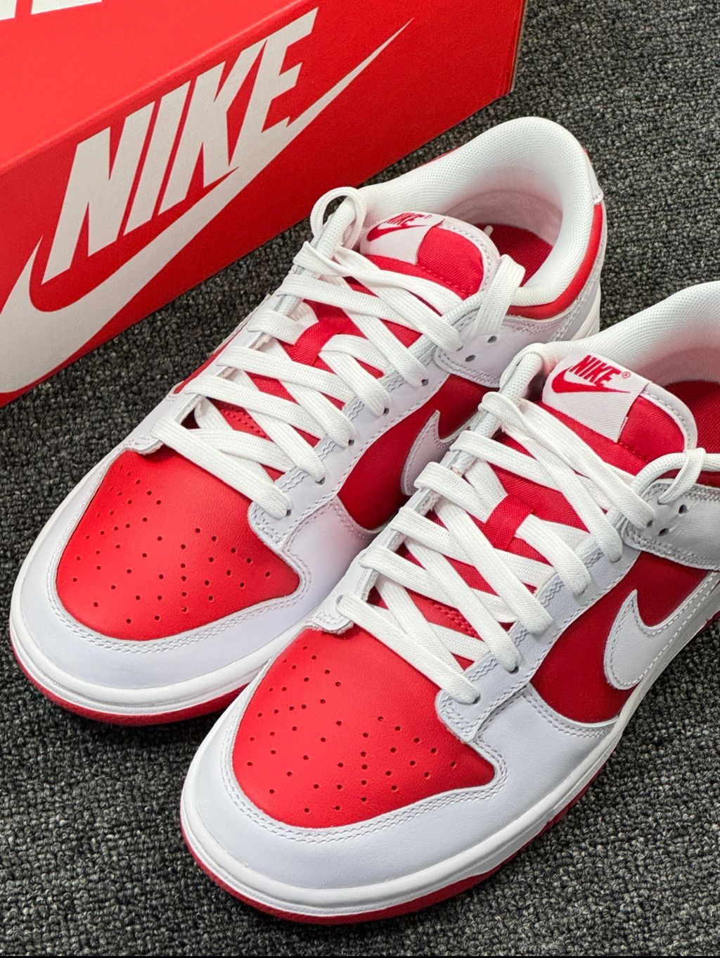 Nike Dunk Low ”UNIVERSITY RED” 反轉紅白大學紅– FUNNYEN404