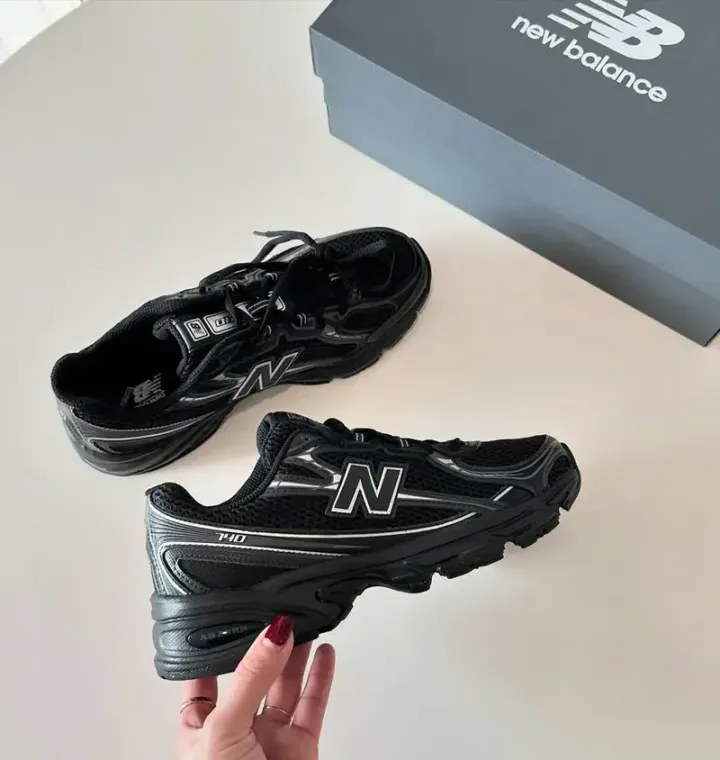 800x (2)