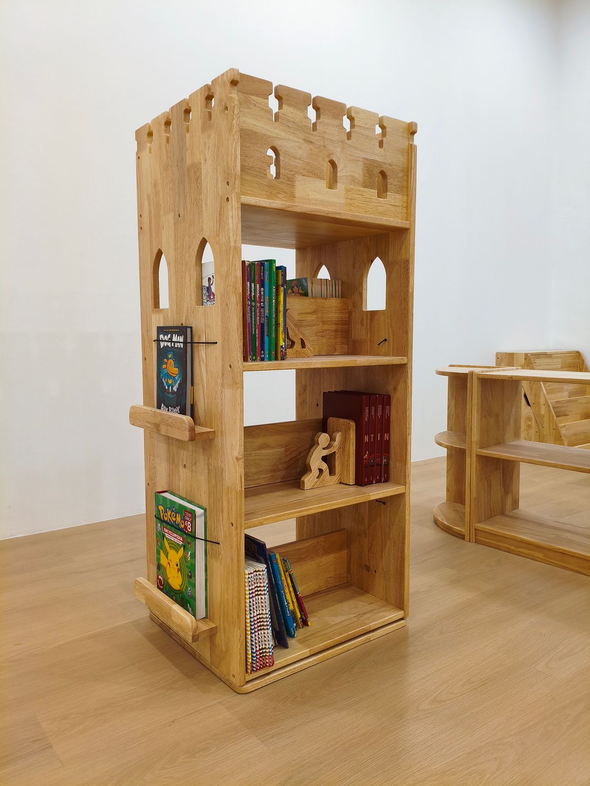 Why a Rotating Bookrack Makes Reading Easier for Kids