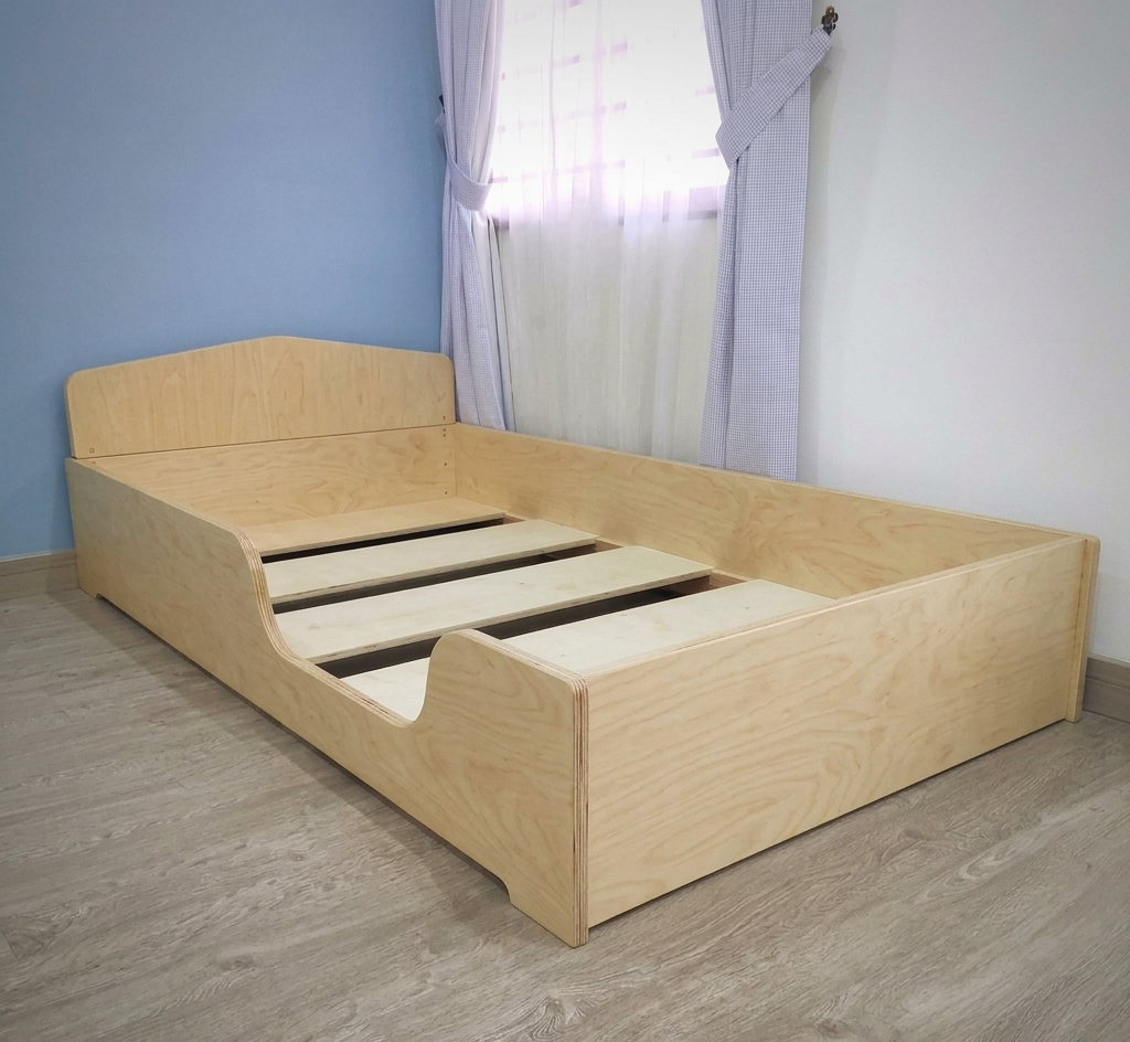 flip bed plywood