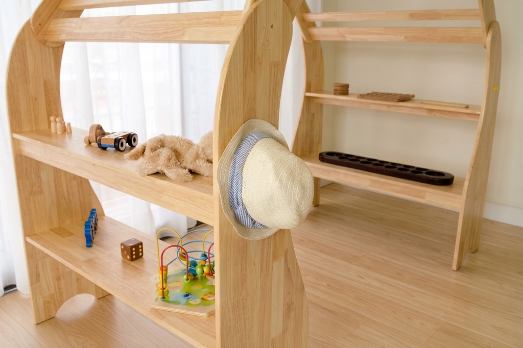 waldorf playstand