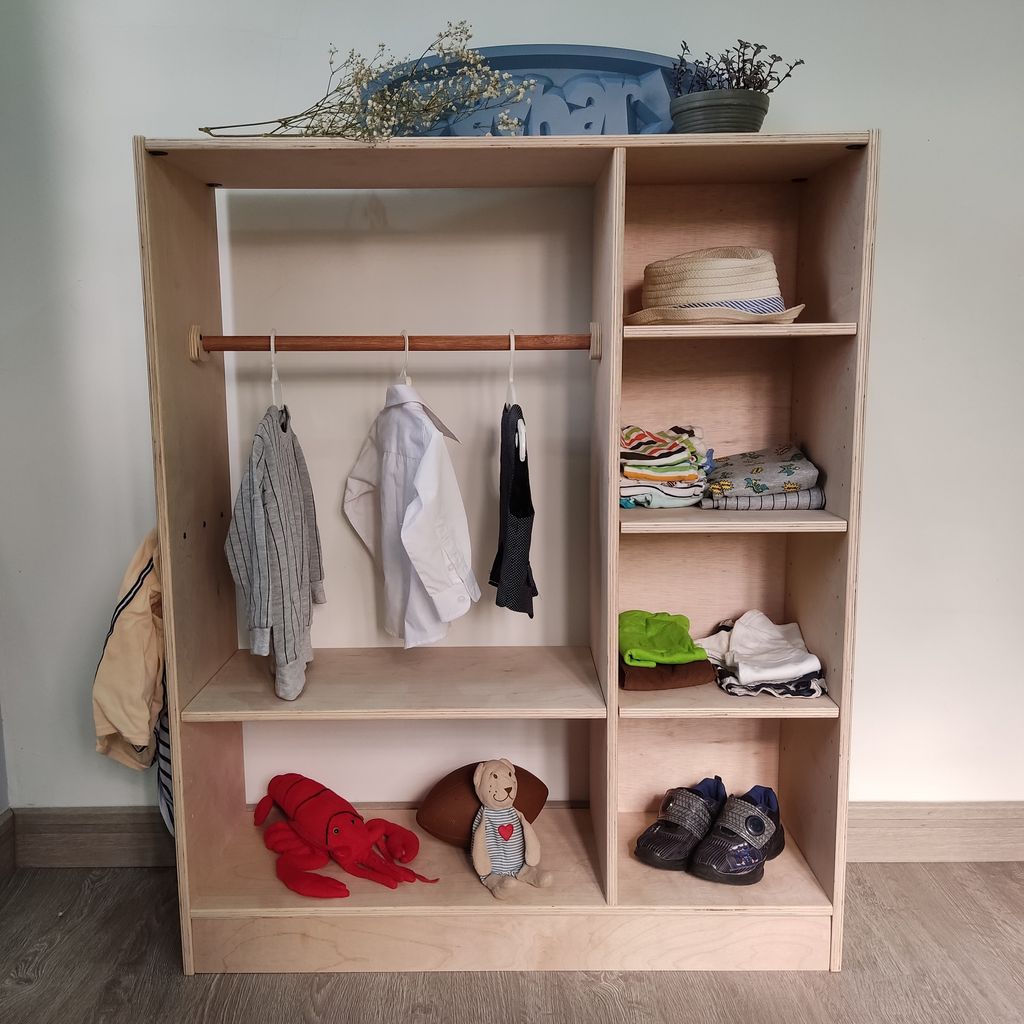 Unicraft Montessori wardrobe