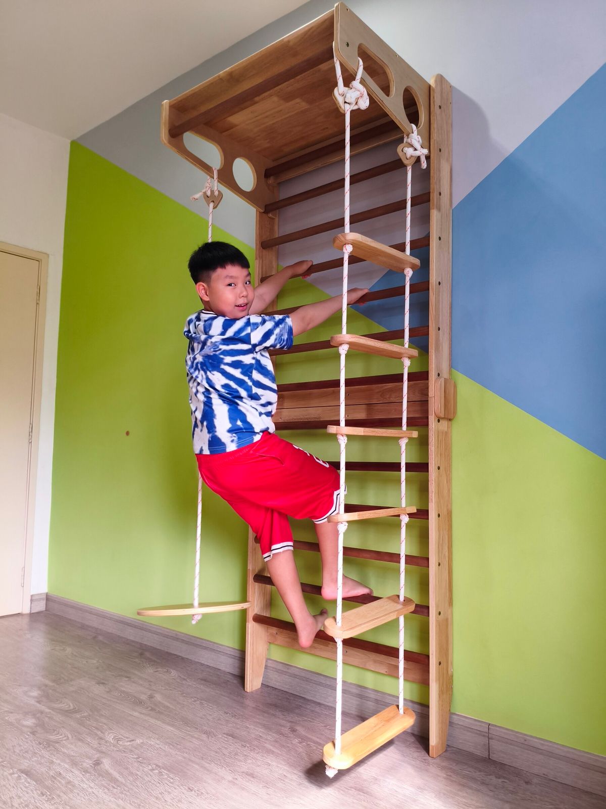 Unicraft Swedish Ladder: Compact Indoor Gym for Kids & Adults in Malaysia & Singapore