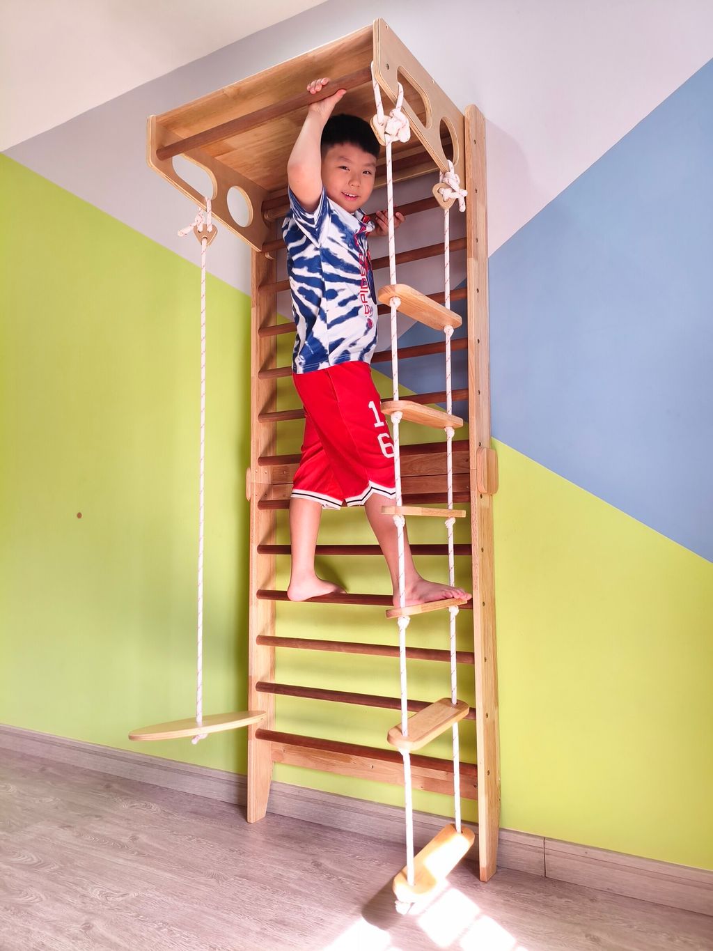 Unicraft Swedish Ladder Indoor Gym Set
