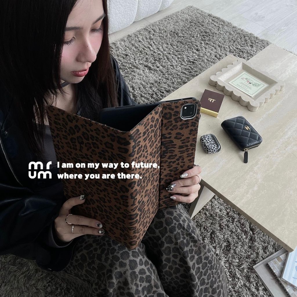 87792372-1885-42E7-9DB3-BF6660BAA615