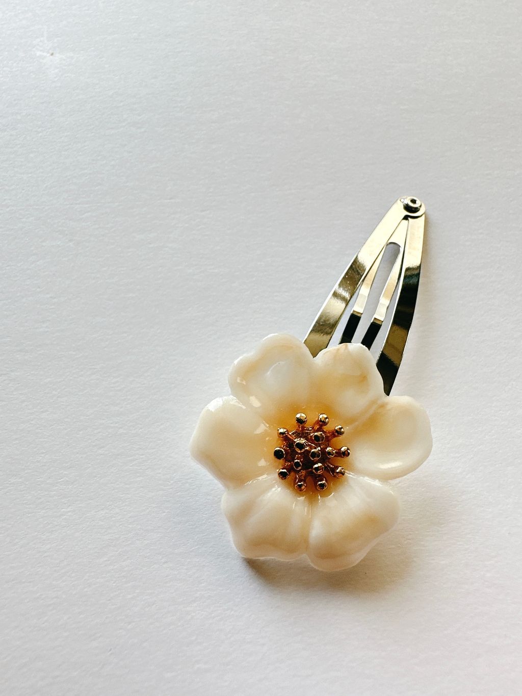 3C4865A7-BC1B-4D6D-882F-E08B5A6217C2