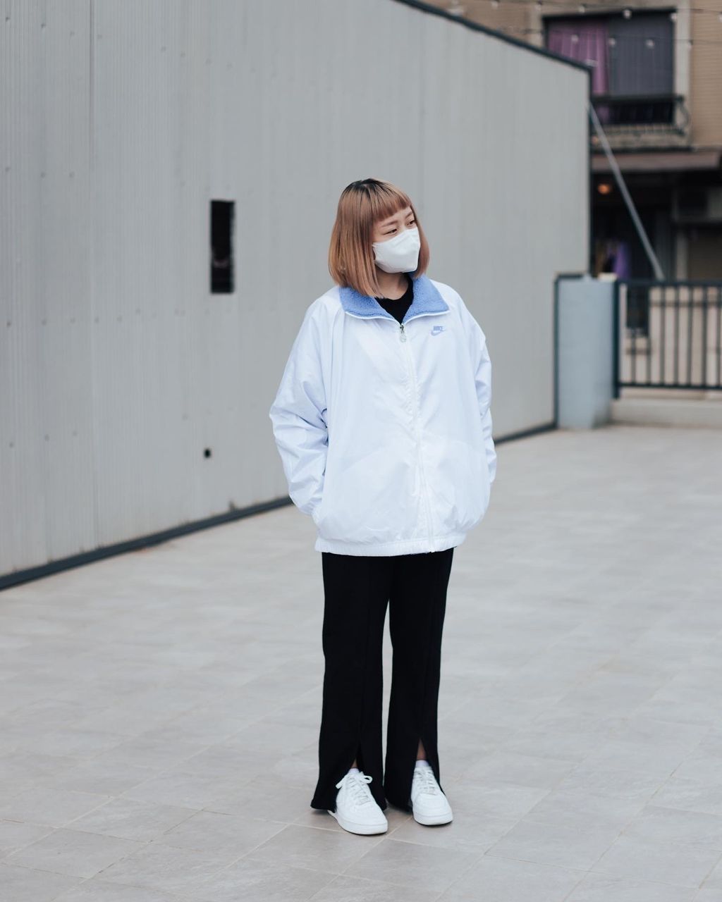 B970BA30-6EF6-4E5F-B636-CBF1EC7CB5D4