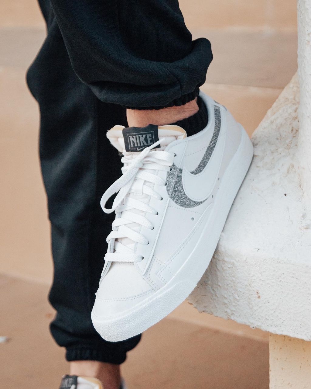 NIKE Blazer Low 77 PRM