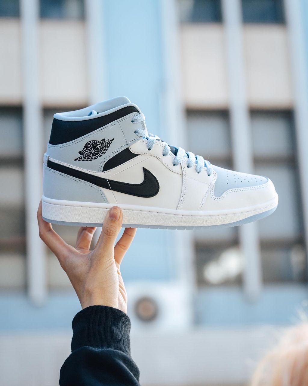 Nike Air Jordan Mid Ice Blue Nubuck 26 スニーカー | endageism.com