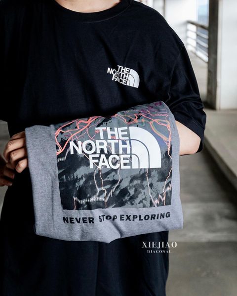 The north clearance face box tee