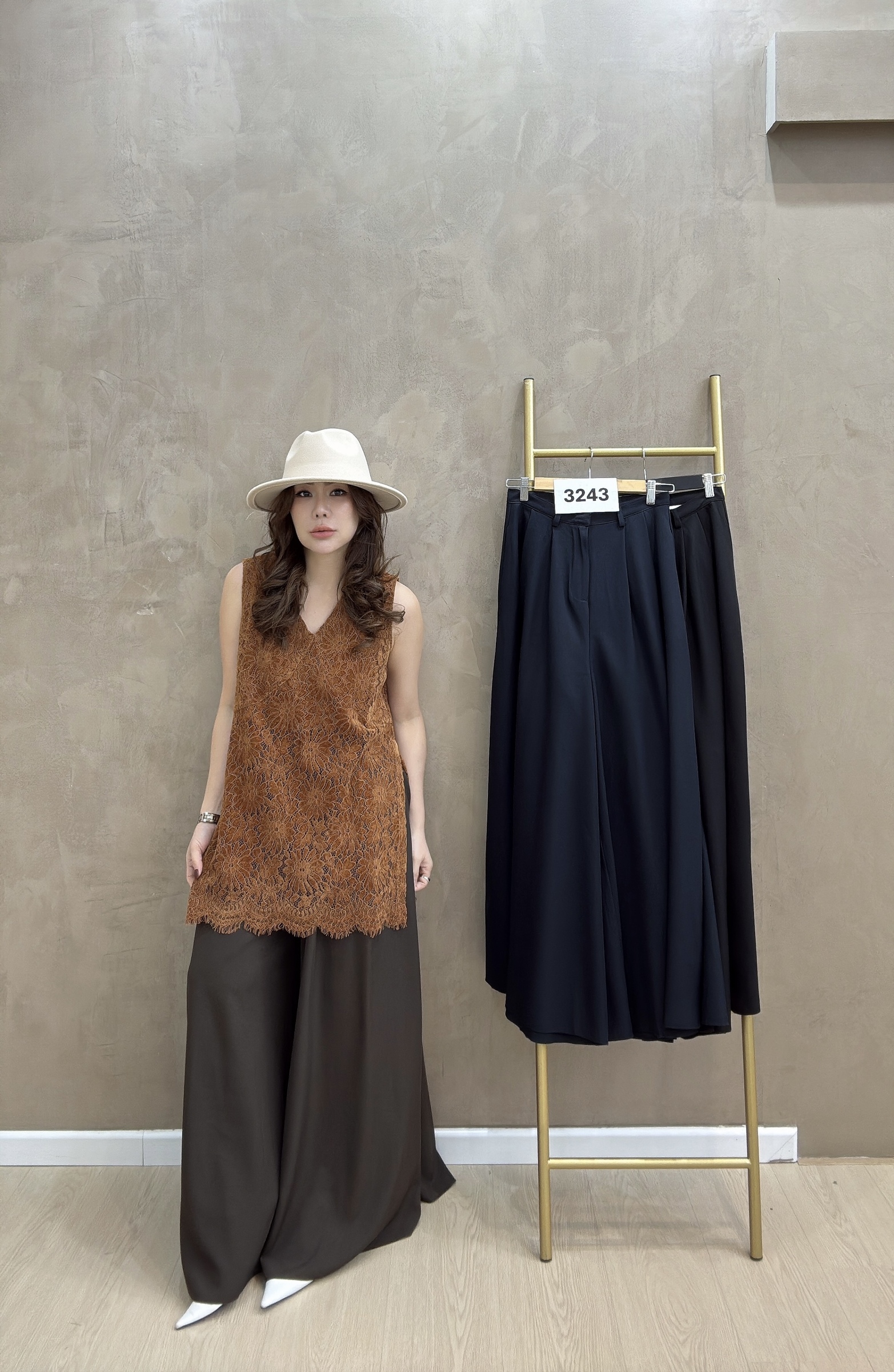 beauty_1762759668381