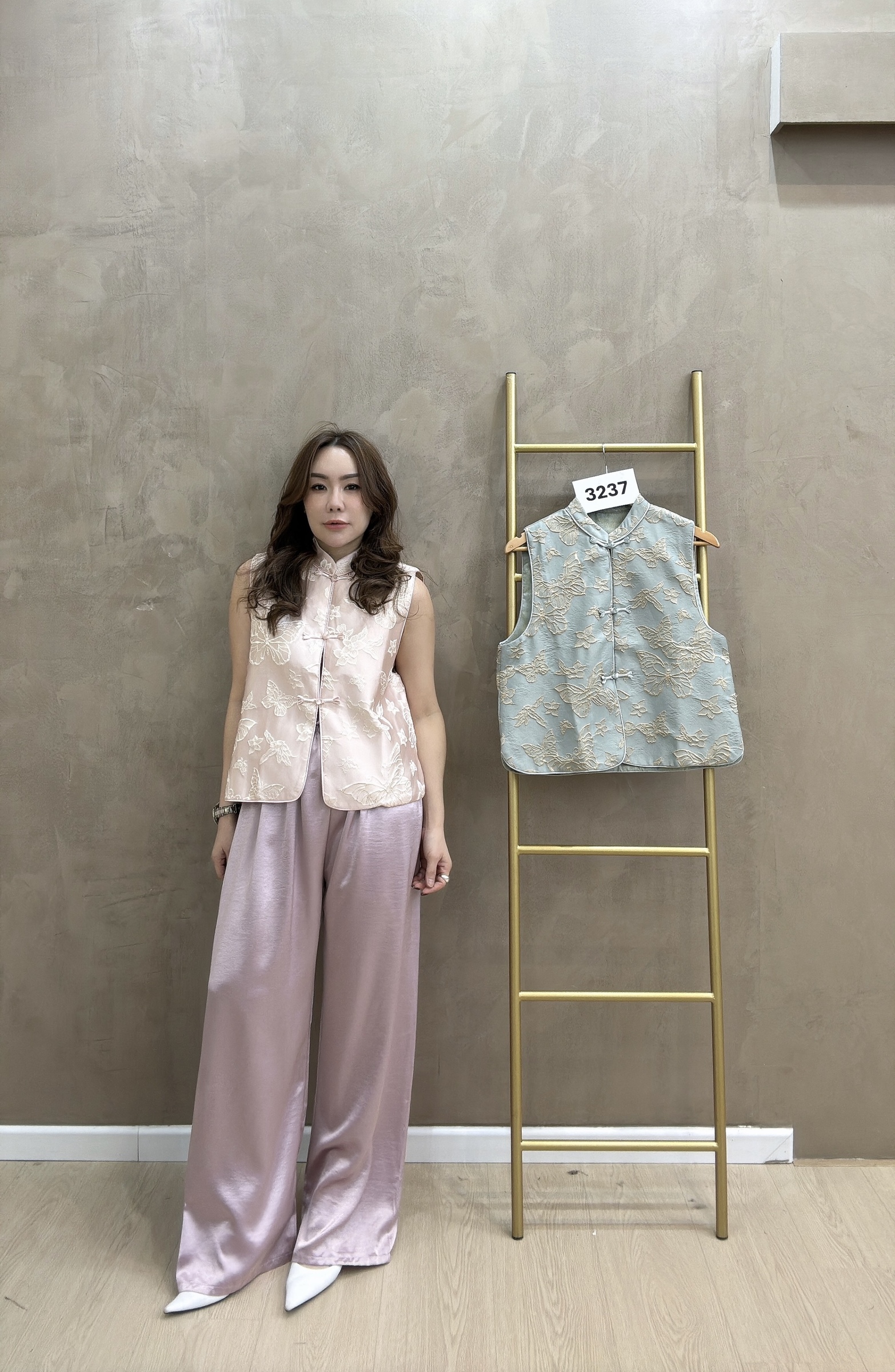 beauty_1762789534704