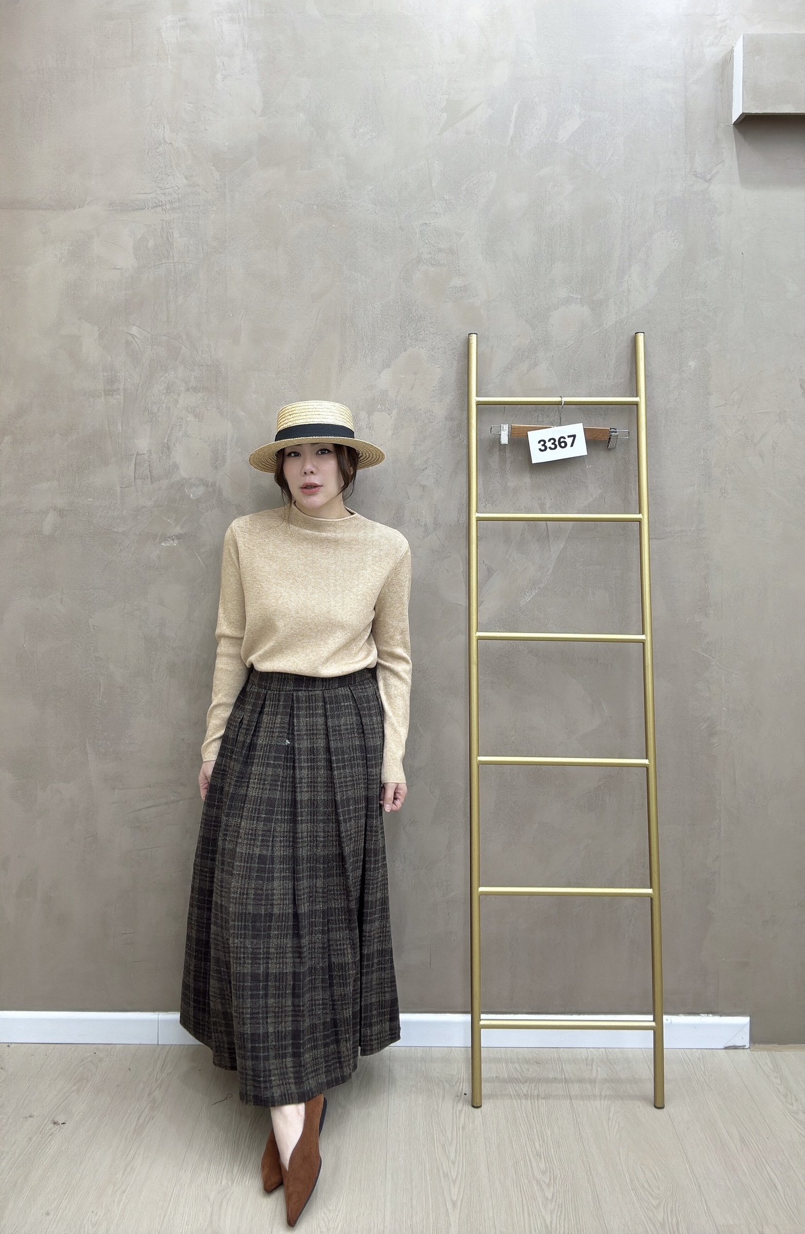 beauty_1764007416023