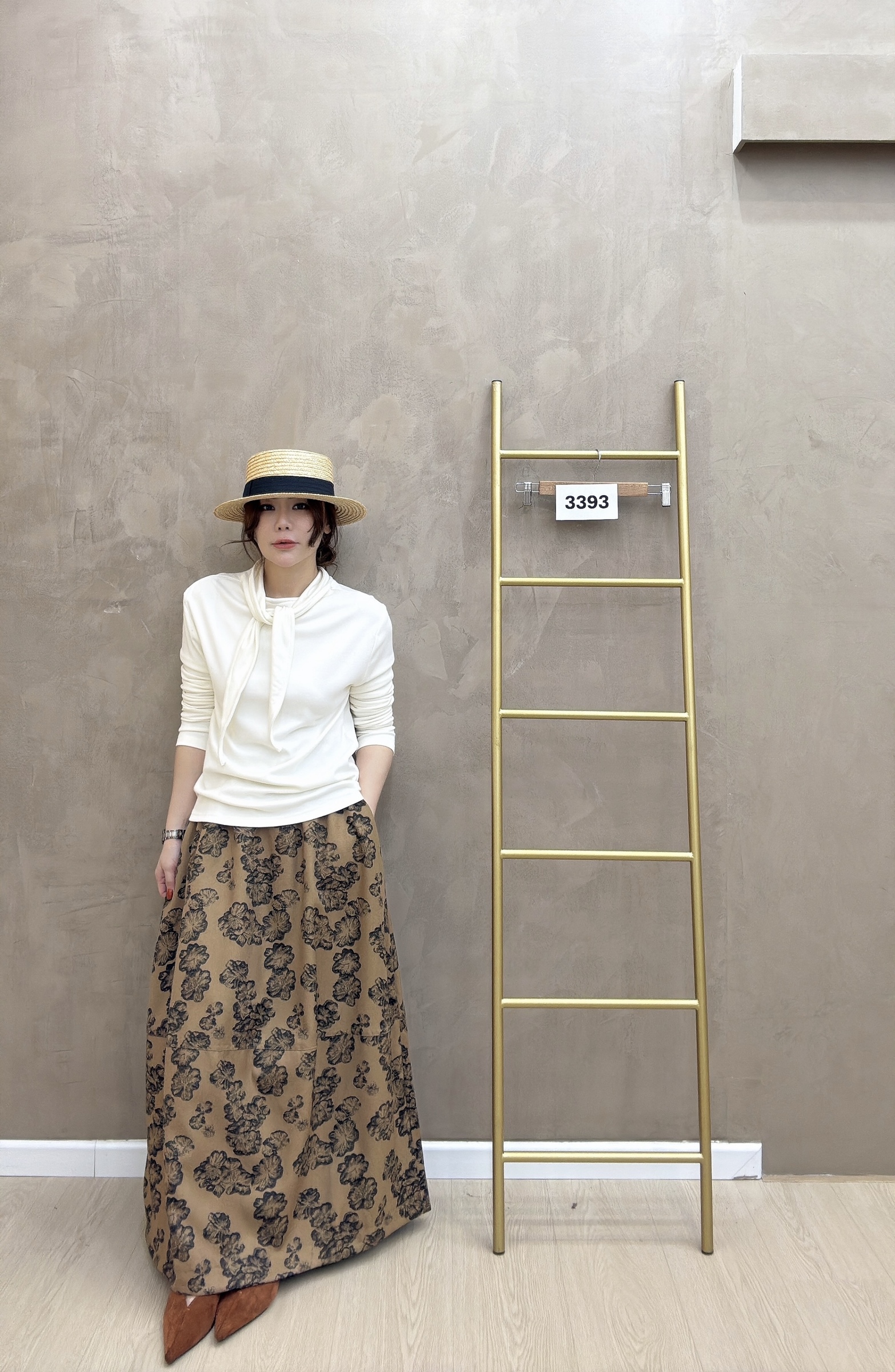 beauty_1764522591715