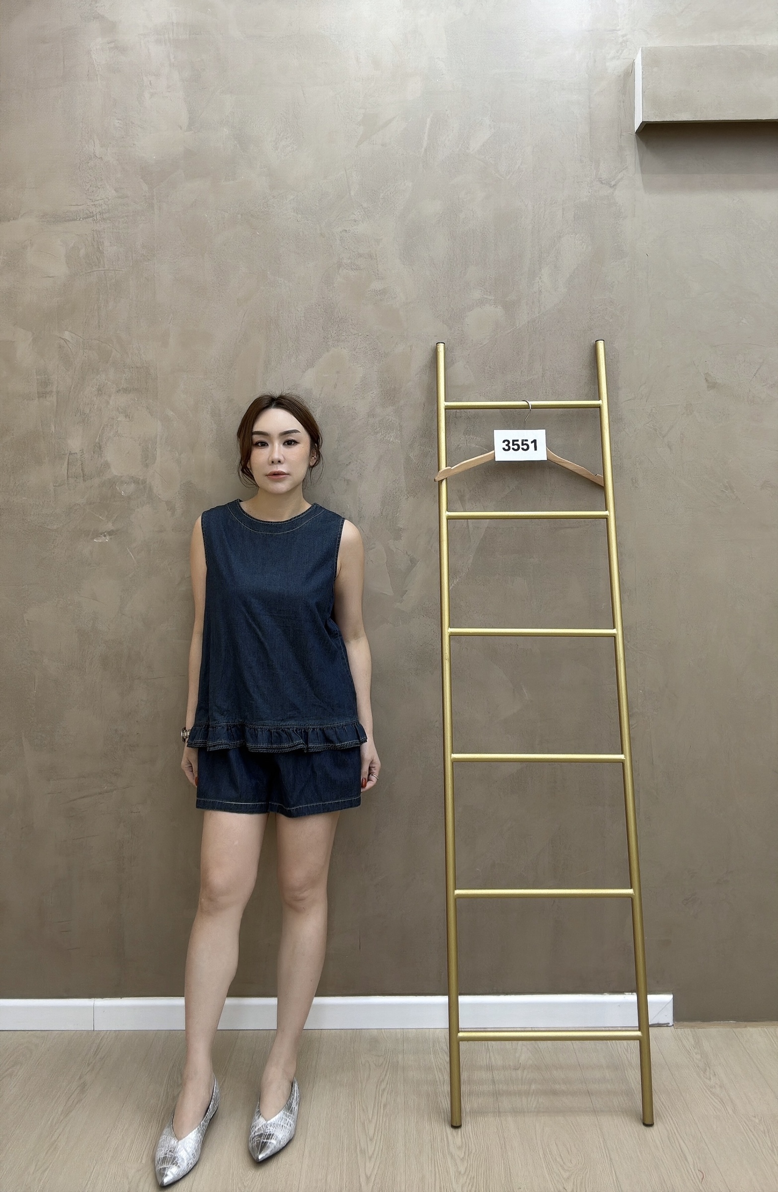 beauty_1764486764413