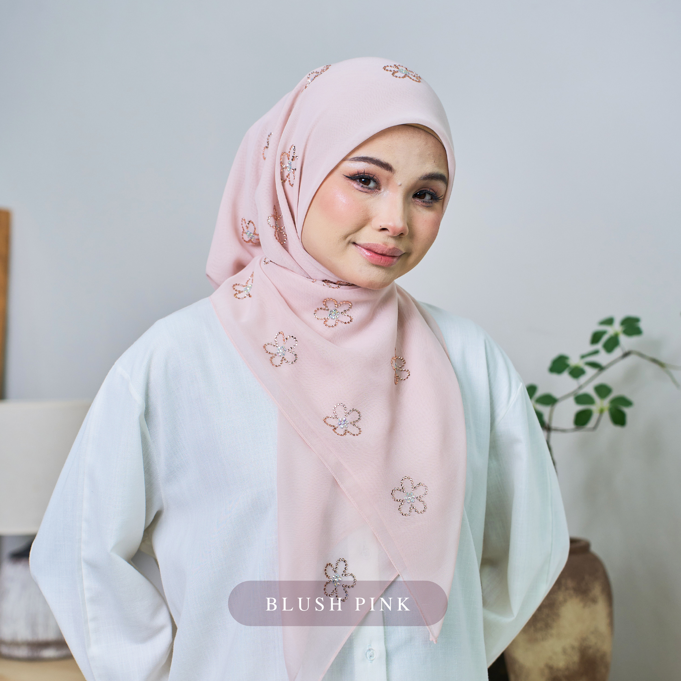 BLUSH PINK 