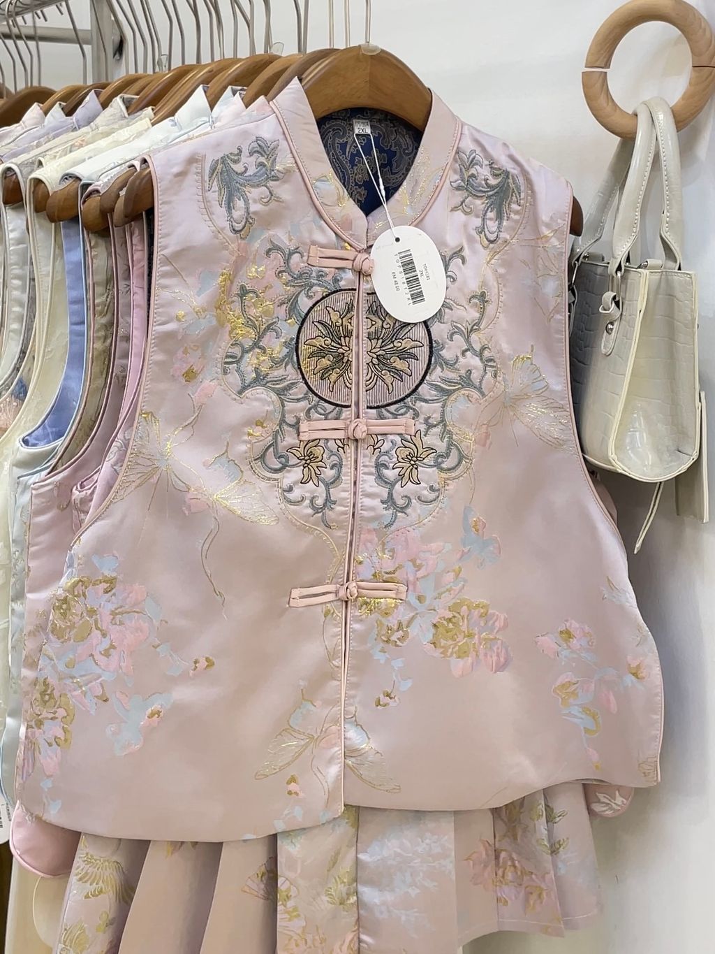 image_4CA1DB21-087B-4505-95C5-D4E236EFFB20_1762148426